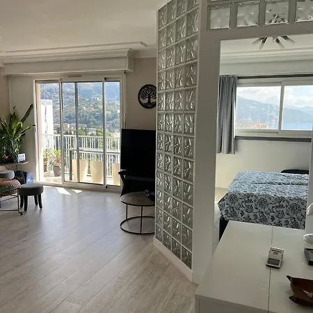 Chris'home 멍똥